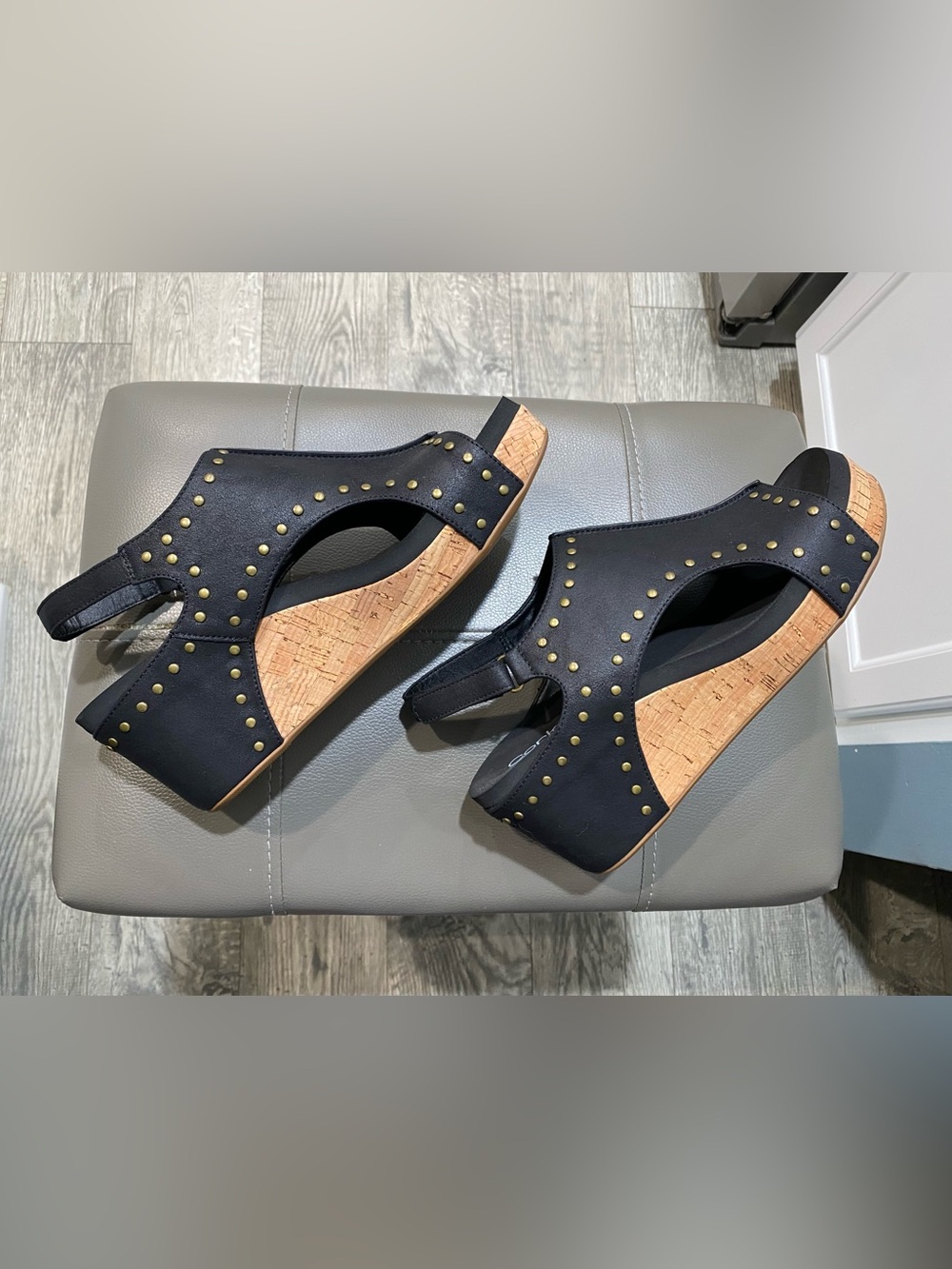 NWOT- Women’s Size 10- Corkys Black Cork Wedge Sandals
